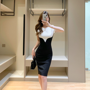 黑白修身连衣裙2024夏季时尚，性感撞色短袖拼接收腰显瘦包臀裙