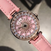 表皮带镶钻贝壳粉红色大气，腕表会转动款士手表，蒂米妮女时尚