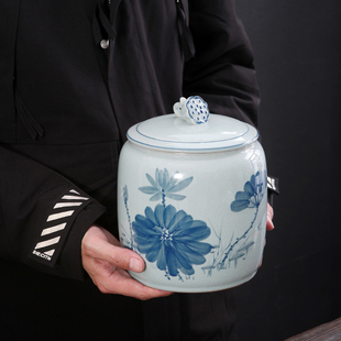 手绘哥窑青花瓷普洱饼茶罐中式储物罐家用加大号茶饼防潮存储茶罐