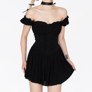 暴杂原创设计显腰细的黑色连衣裙一字领灯笼，袖法式芭蕾风短裙