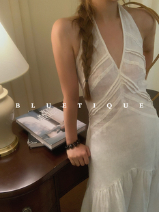 bluetique亚麻连衣裙v领度假挂脖连衣裙，白色法式气质大裙摆长裙
