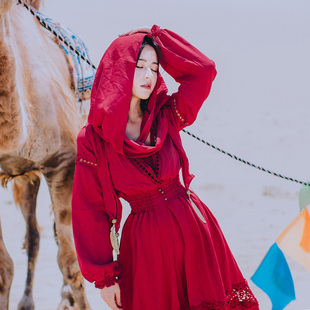 新疆迪拜沙漠云南旅拍度假裙复古民族风，红色大摆连衣裙子显瘦长裙