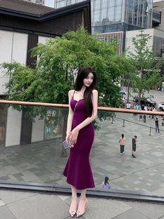 显白紫色高级感吊带，连衣裙女夏季2023御姐轻熟风收腰鱼尾长裙