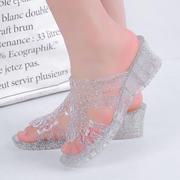 凉鞋女夏季2023水晶塑料，凉鞋高跟厚底女凉拖鞋，妈妈坡跟室外凉拖鞋