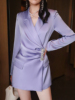 名媛轻奢淡紫色法式水钻褶皱设计感收腰显瘦气质通勤西服连衣裙女