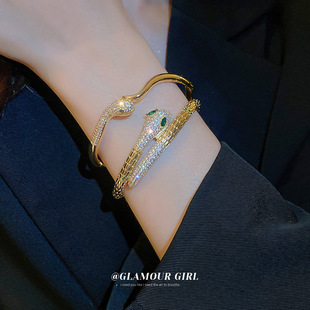 真金电镀锆石蛇形手镯时尚欧美设计感手环个性，轻奢创意风手饰