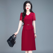 红色雪纺连衣裙女2024年气质减龄女神范遮肚显瘦喜庆裙子潮