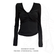 微胖mm法式赫本风黑色v领长袖t恤女秋季设计感小众修身显瘦上衣