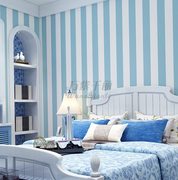 儿童房壁纸男孩卧室，背景墙蓝色地中海风格墙纸现代简约蓝白竖条纹