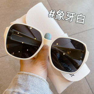 白色框近视套镜太阳镜，女款高级感防晒防紫外线，偏光墨镜2024潮