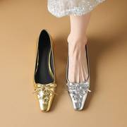 银色金色方头坡跟单鞋女春夏法式气质简约低跟浅口柳