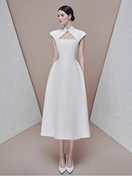 越南设计师气质小众，镂空小翻领白色礼服，裙小香风粗花呢连衣裙