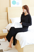 韩版莫代尔带胸垫长袖超长连衣裙，圆领长至脚踝，宽松长裙时尚美居裙