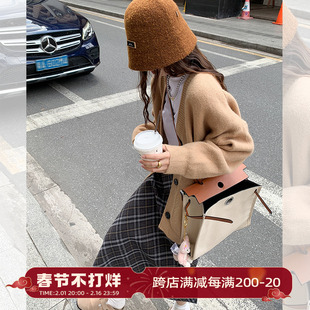 曾小咸卡其外搭针织开衫，女2023年秋季韩版宽松中长款长袖外套