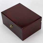 社会人专用手表，包装木盒高档首饰，手链盒木质名牌瑞