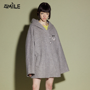 4mile设计师品牌早秋灰色，粉色绵羊毛连帽短大衣，斗篷外套
