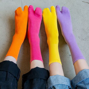 彩色分趾袜女中筒袜春夏日系，纯棉二指袜分，脚趾猪蹄鞋袜长筒两趾袜