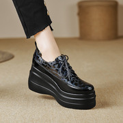 8.5cm高跟鞋女2024欧美防水台春季漆皮鞋，增高坡跟黑色单鞋