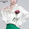 一枝玫瑰花定位印花白色真丝衬衫时髦洋气漂亮欧货桑蚕丝缎面上衣