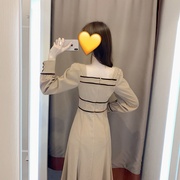 2021秋季长袖连衣裙年女气质，韩版收腰显瘦减龄裙子设计感小众
