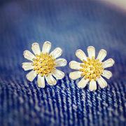 小雏菊纯银小花耳钉，女款气质日韩国可爱耳环，耳饰925甜美花朵
