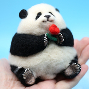 羊毛毡戳戳乐手工DIY大熊猫和花花背影果赖材料包和叶挂件钥匙扣