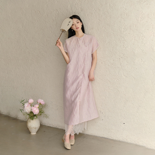 山有色新中式原创夏季改良日常茶服连衣裙女粉紫色，气质优雅长裙