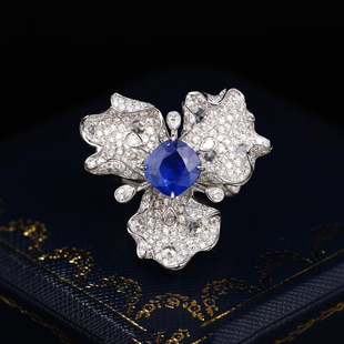 宝创集3.42克拉无烧缅甸皇家蓝宝石戒指18k金钻石花型戒指GRS证书