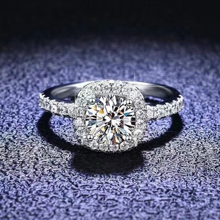 戒指2024方糖一克拉钻戒仿真钻石食指女结婚求婚情侣对戒