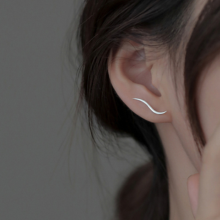 s925纯银流线耳钉女小众设计感夏季耳环2022年潮耳饰气质轻奢