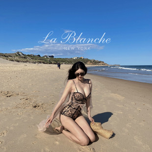 La Blanche优雅性感黑色蕾丝裸色网纱拼接连体泳衣度假海边比基尼