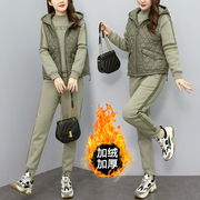 冬季韩版大码胖mm加绒马甲卫衣三件套女加厚修身时尚休闲运动套装