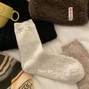 ： 打开了冬日魔法世界 基础纯色点点羊毛袜女袜加厚堆堆袜冬