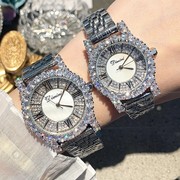 表女表带时装水钻士手表，银色个性时尚不锈钢石英日历国产腕表