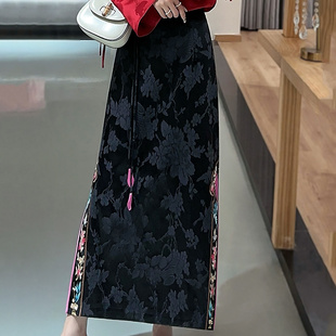 新中式女装秋冬款唐装半身长裙，2023中国风，高腰复古民族风刺绣汉服