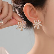 镶锆石满钻花朵耳钉S925银针级感轻奢耳饰个性夸张耳环