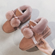 焦点女孩冬季时尚真皮雪地靴女学生可爱毛球防滑保暖棉鞋子