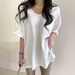 韩国chic夏季简约百搭v领套头，宽松纯色侧开叉短袖，打底t恤上衣女