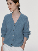 韩版nothing设计师款，复古简约浅蓝色羊毛针织开衫，v领毛衣外套女