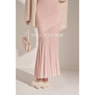 ttt设计款，法式粉色拼接鱼尾吊带连衣裙，秋季高级气质长裙