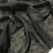 黑色电脑绣花雪纺布料顺垂细腻舒适夏季连衣裙短袖diy服装面料