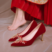 中式婚鞋高跟鞋女红色秀禾服新娘鞋2023年秋季不累脚敬酒服鞋