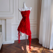 衣阁里拉夏季法式红色吊带礼服裙不规则下摆，日常连衣裙68046