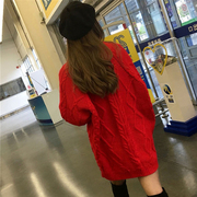 秋冬大红色麻花毛衣裙(毛衣裙，)女网红宽松套头外穿慵懒风中长款针织连衣裙