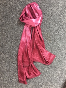 100真丝围巾织锦锻图案，复杂工艺包边长桑蚕丝围巾，柔软飘逸170×37