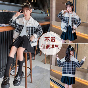 女童针织外套春秋黑白格子，韩版冬季加棉开衫儿童时髦洋气上衣