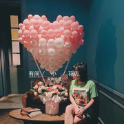 女神节广州深圳同城送花鲜花速递气球玫瑰抱桶女友闺蜜花礼物配送