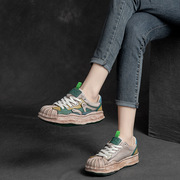 欧洲米兰+设计利落线条感 上身轻松显贵提气 呈现富有潮流老爹鞋