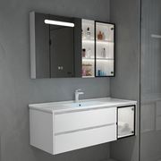 橡胶木烤漆浴室柜组合陶瓷，一体盆卫生间极简玻璃门，洗手脸盆卫浴柜