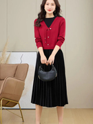 新中式红色针织连衣裙女秋冬季中长款气质拼接假两件毛衣裙子